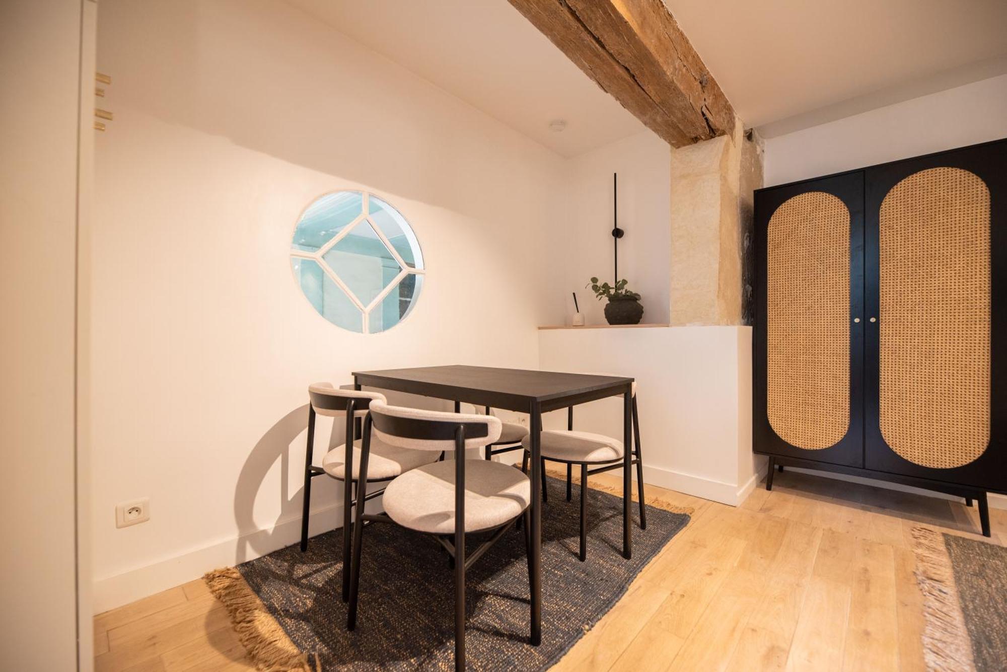 Appartement Cosy Nest In Saint Germain à Paris Extérieur photo
